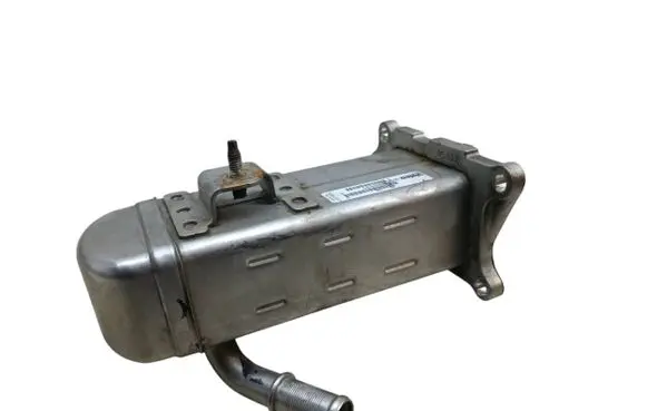 Ford Grand C-MAX EGR valve cooler V29004027 MM111BL
