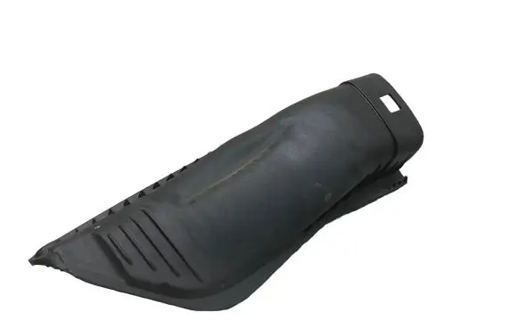 BMW 5 E60 E61 Air filter box cover 7789109