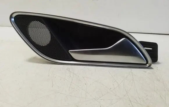 Audi Q3 8U Rear door interior handle 8U0839020C