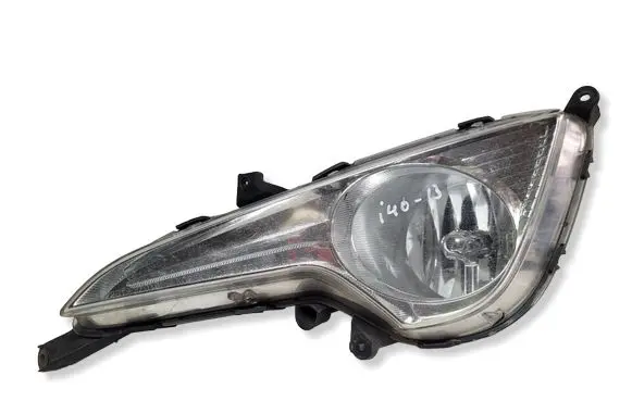 Hyundai i40 Front fog light 922013Z010
