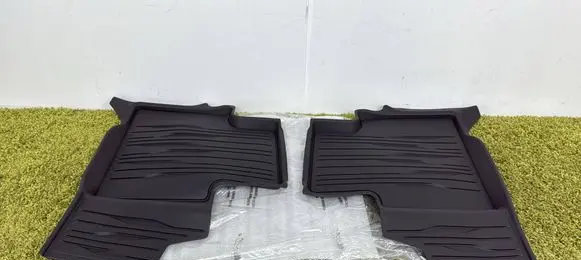 Mercedes-Benz G W465 Rear floor mat A4656809201 4656809201
