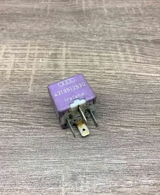 Audi A4 S4 B7 8E 8H Other relay 431951253G 899516