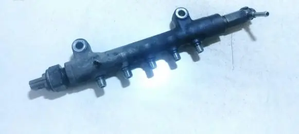 Subaru Outback Fuel main line pipe