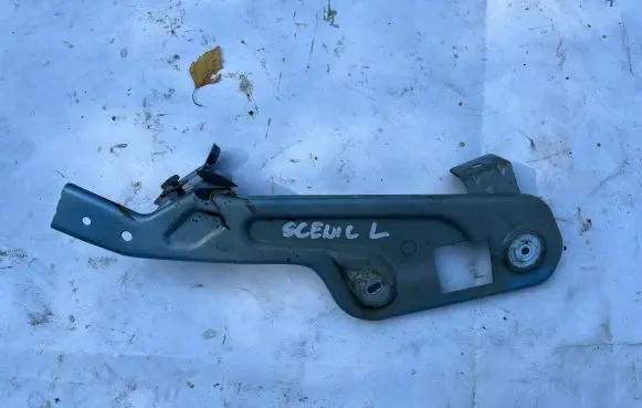 Renault Scenic IV - Grand scenic IV Fender mounting bracket 620426570R