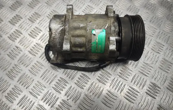 Peugeot 206 Air conditioning (A/C) compressor (pump) SD7V16 0147012060 R134A