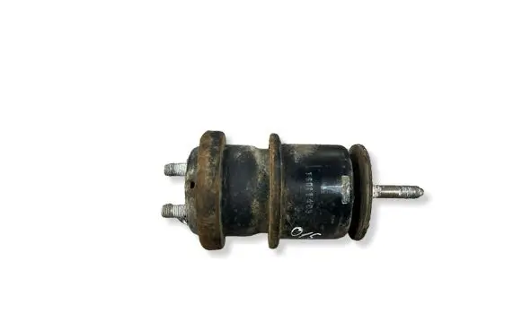 Subaru Outback (BS) Engine mount bracket 