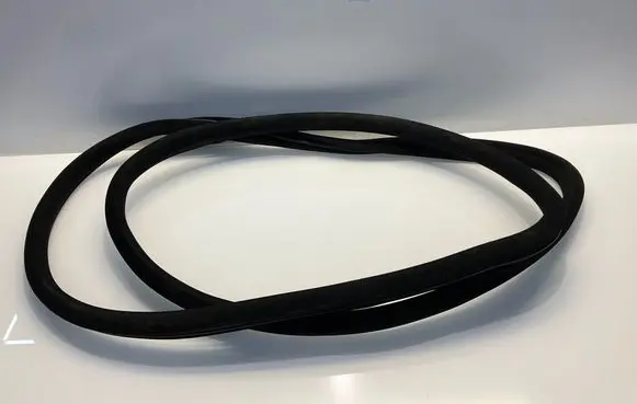 Mercedes-Benz S W221 Front door rubber seal A2216970551 2216970551