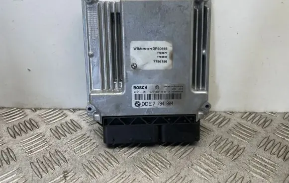 BMW 7 E65 E66 Engine control unit/module 7794904 0281011231