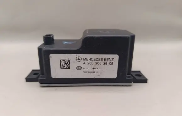 Mercedes-Benz E W213 Voltage converter/converter module A2059052809 1602000663101