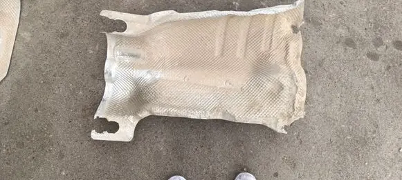 BMW 3 E90 E91 Exhaust heat shield