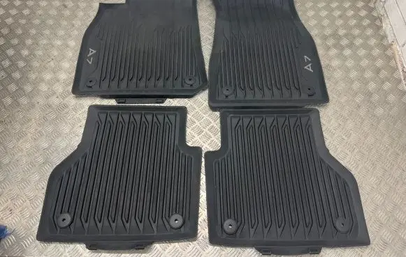 Audi A7 S7 4K8 Front floor mat 4K8061221 4K8061221A 4K0061511