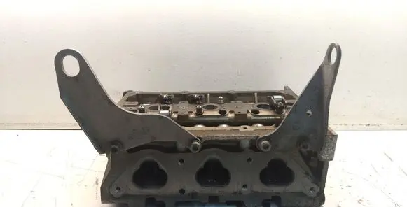 Volkswagen Polo Engine head 03E103373C