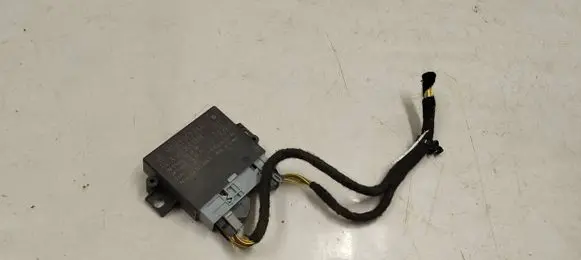 Mercedes-Benz E W212 Parking PDC control unit/module A0009008004