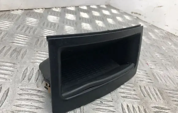 BMW 5 E60 E61 Glove box central console 7059955