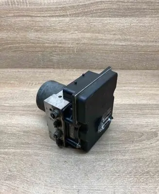 BMW 5 E60 E61 ABS Pump 6768906 6768908