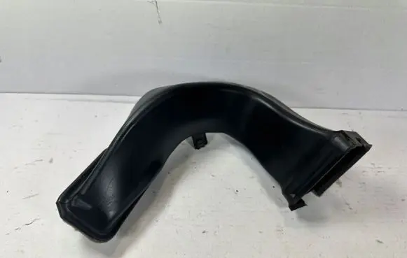 Volkswagen Multivan T5 Intercooler air guide/duct channel