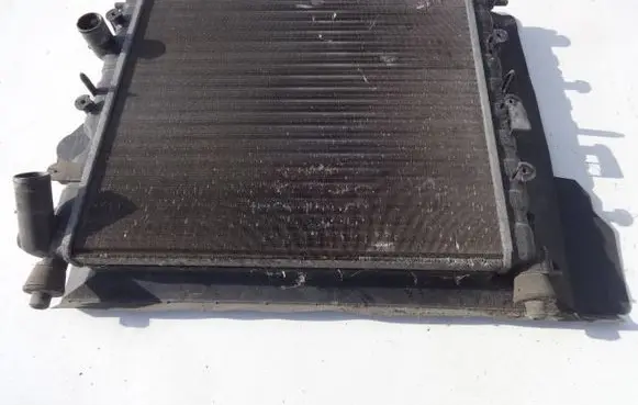 Coolant radiator