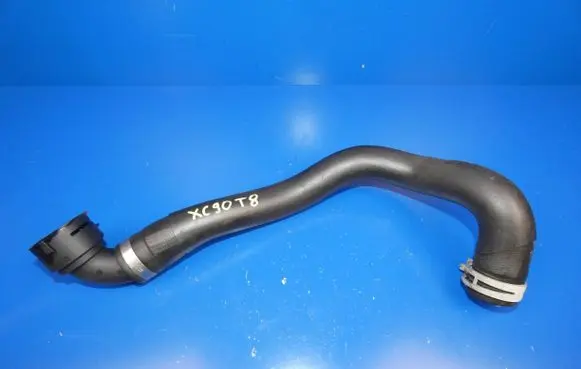 Volvo XC90 Engine coolant pipe/hose 31439753