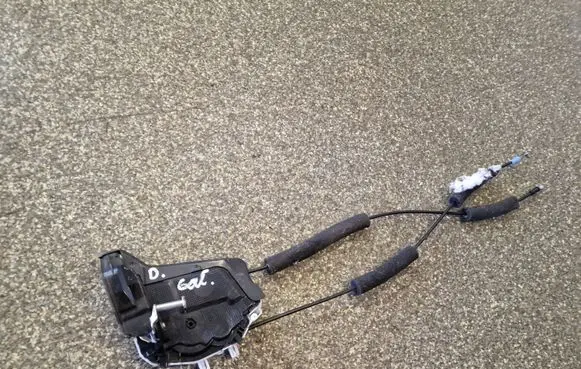 Subaru Legacy Rear door lock