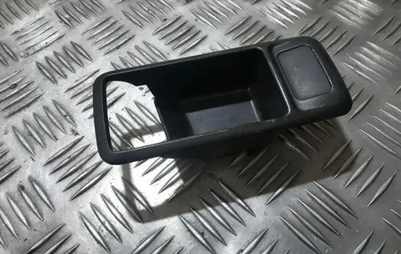 Ford Focus Other interior part 3m51226a37aew 3m51-226a37-aew