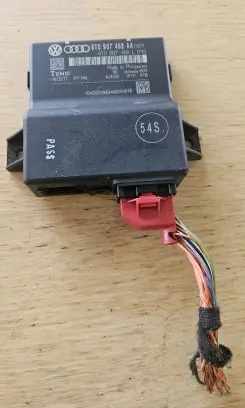 Audi A4 S4 B8 8K Gateway control module 8T0907468AA 8T0907468L