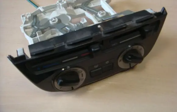 Mitsubishi Space Star Climate control unit