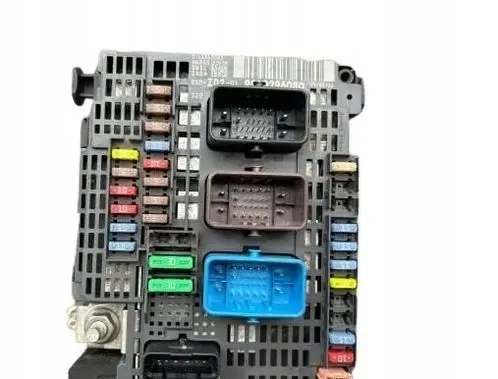 Peugeot 308 BSM Control unit 9810296080