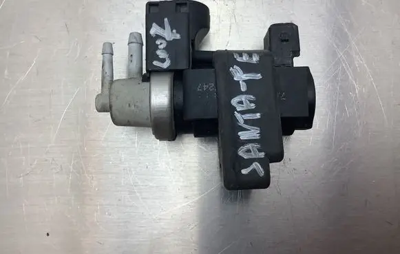 Hyundai Santa Fe Turbo solenoid valve 36611200