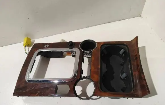 Volkswagen Touareg I Cup holder 7L6858602A 484704 314690100