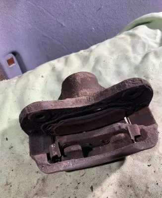 Hyundai Sonata Front brake caliper BC140056