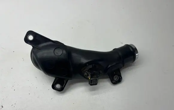 Isuzu D-Max Intercooler hose/pipe 898180253