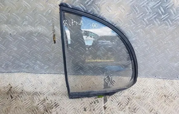 Lexus GS 300 400 430 Rear vent window glass 