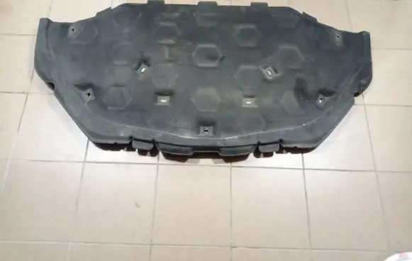 Volvo V70 Engine bonnet/hood sound/heat insulation 