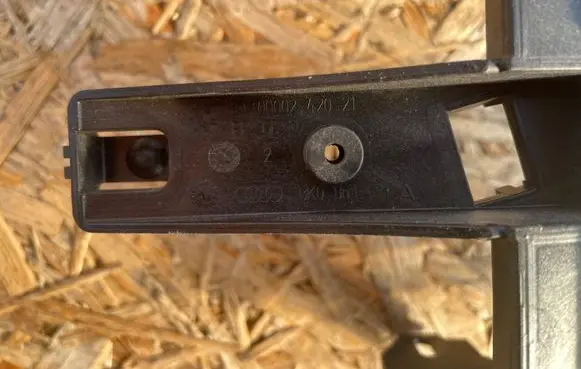 Audi A5 8T 8F Other center console (tunnel) element 8K0863531A