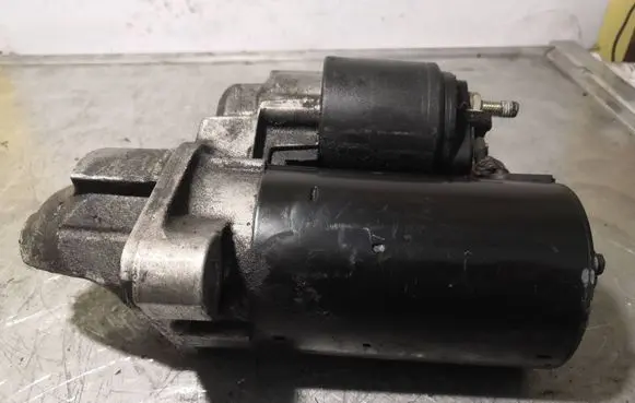 Audi A6 S6 C4 4A Starter motor 0001108174 078911023D 1005821966
