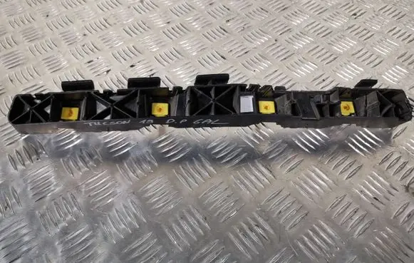 Hyundai Tucson TL Rear bumper mounting bracket 86616D7000
