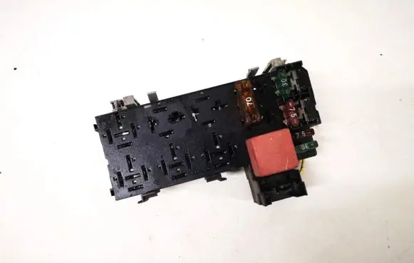 Renault Scenic I Fuse box set 77003297193