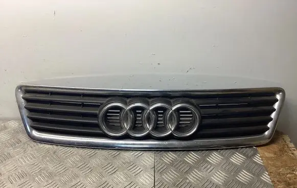 Audi A6 S6 C5 4B Front bumper upper radiator grill 4Z7853651