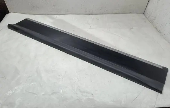 Citroen C6 Front door trim (molding) 9660922477