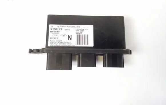 Renault Clio III Other control units/modules 8200261817