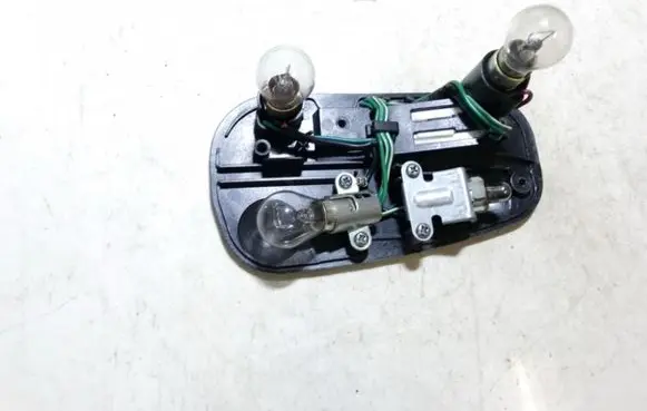 Mitsubishi Colt Tail light bulb cover holder 0431568