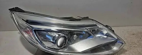 Ford Focus Headlight/headlamp BM5113D154AJ