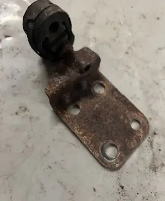 Peugeot Boxer Muffler mount bracket/holder 51934826