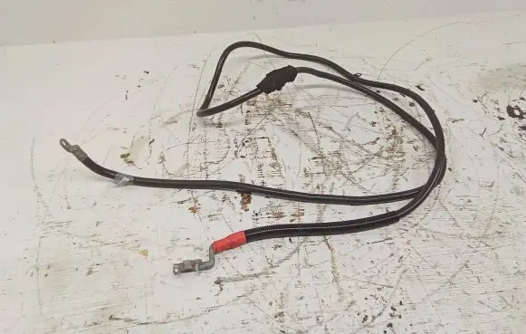 Mercedes-Benz CLS C219 Positive cable (battery) A2115407907