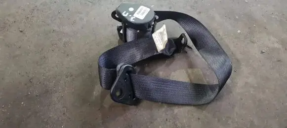 Jeep Patriot Rear seatbelt 615601464A
