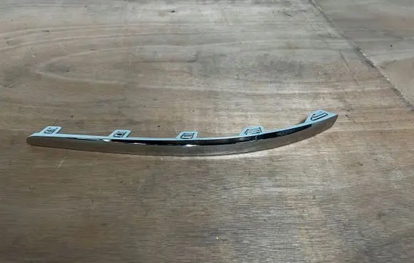 Hyundai Elantra Rear bumper trim bar molding 