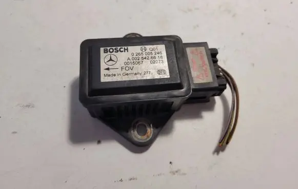 Mercedes-Benz E W211 ESP acceleration yaw rate sensor 0265005246 a0025426618