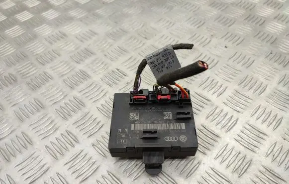 Audi A4 S4 B8 8K Door control unit/module 8T0959795Q 8T0959795H