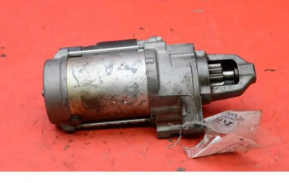 BMW 7 F01 F02 F03 F04 Starter motor 