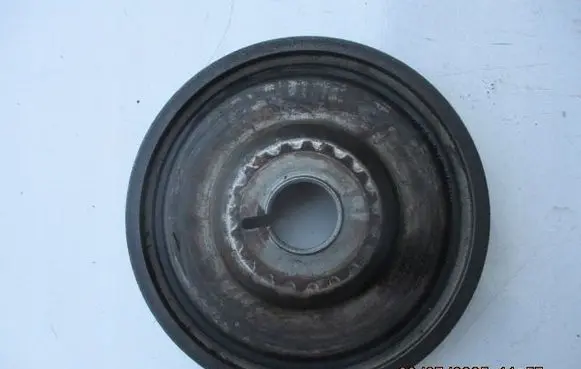 Renault Clio II Crankshaft pulley 483170H